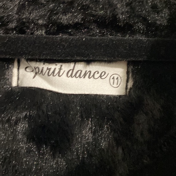 Foxy Fun and Fleecy! Beautiful Jacket, lots of fun and definitely different! - Picture 5 of 11